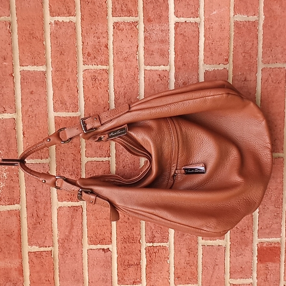🔹️ KC~NY Large Leather Hobo - Picture 2 of 10